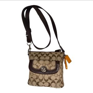 Coach Swingpack crossbody NWT